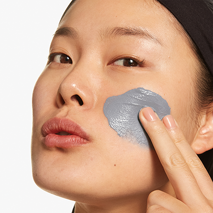 Clinique 2-in-1 Charcoal Mask + Scrub Anti Pollution