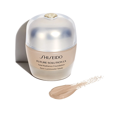 Shiseido Future Solution LX Total Radiance Foundation