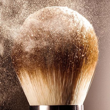 La Mer The Powder Brush