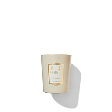 Floris Oud & Cashmere Scented Candle