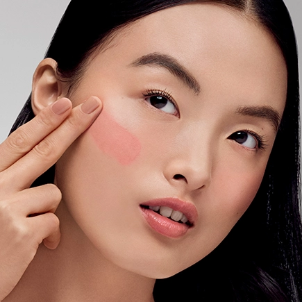 Estée Lauder Futurist Blushmaker