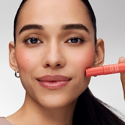 Estée Lauder Futurist Blushmaker