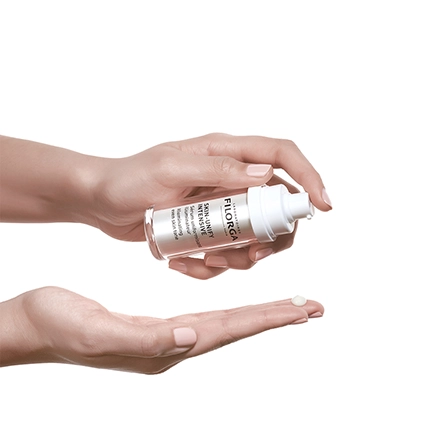 Filorga SKIN-UNIFY INTENSIVE Serum gegen Pigmentflecken und für einen strahlenden Teint