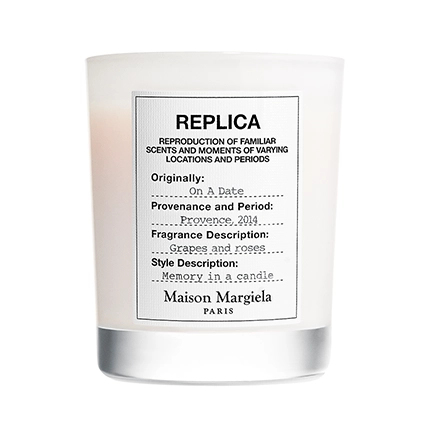 Maison Margiela On a Date Candle