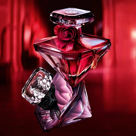 Lancôme La Nuit Trésor Rouge Drama
