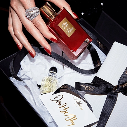 KILIAN PARIS ROLLING IN LOVE Eau de Parfum nachfüllbar