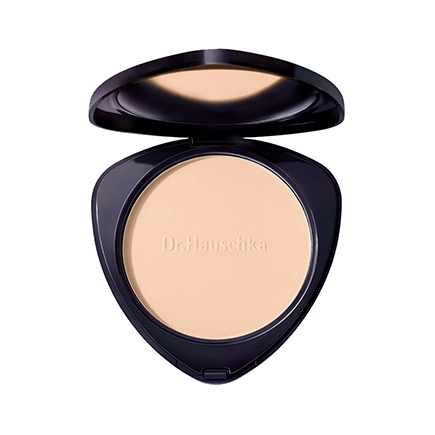 Dr. Hauschka Compact Powder