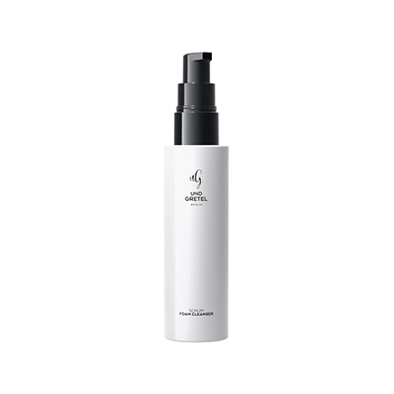 UND GRETEL SCHUM Natural Foam Cleanser