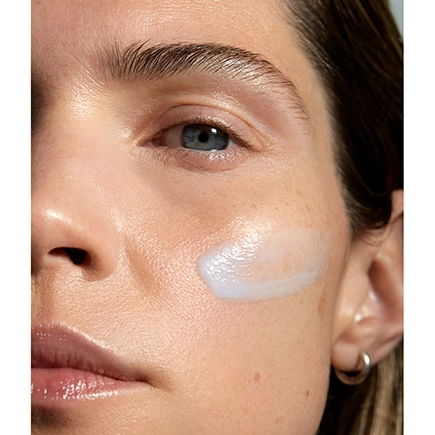 MÁDARA RETINOL ALTERNATIVE Plant-Powered Serum