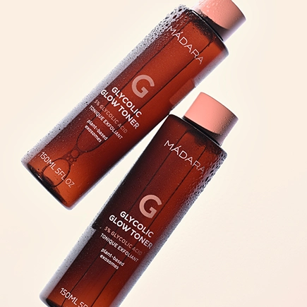 MÁDARA GLYCOLIC GLOW Exfolierendes Gesichtswasser