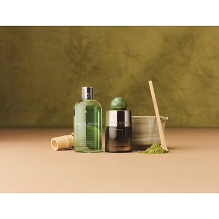 Molton Brown Tea Ceremony Bade- und Duschgel